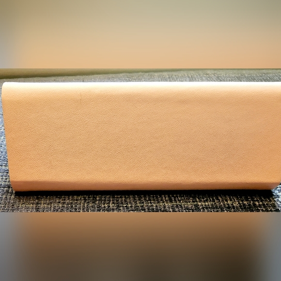 Barbiecore Pink structured pleasant positive Affirmation eyeglass case Warby Par - Picture 4 of 6